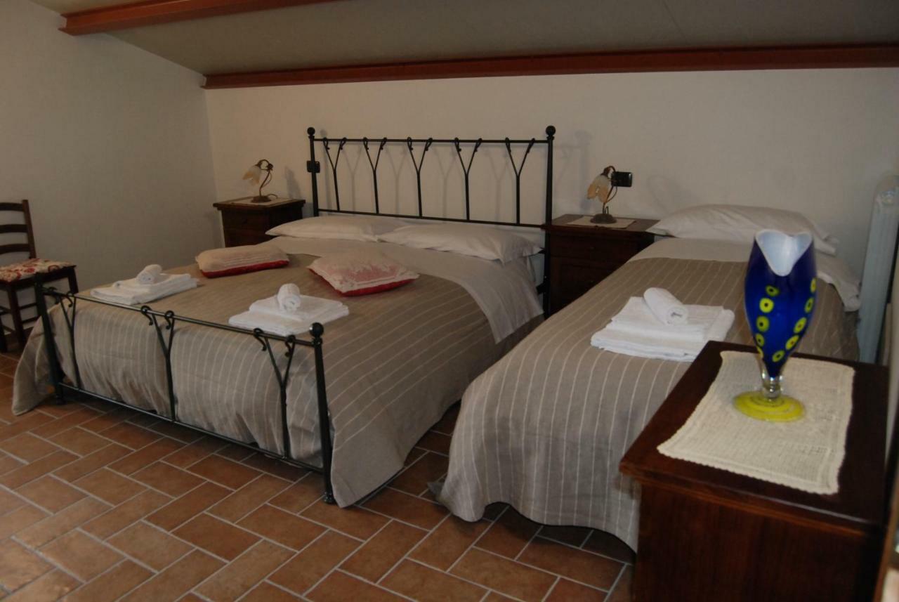 Agriturismo"Il Sagrato Di Assisi" Appartamenti,Camere Luaran gambar